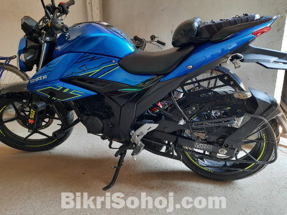 Suzuki Gixxer